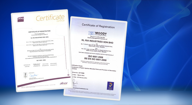 #PlasticInjectionMouldingMachines